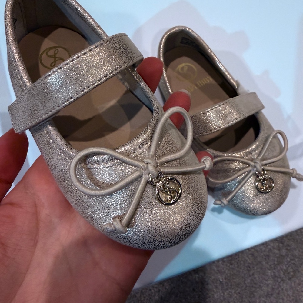 Little Girls Sam & Libby Kids Shoes with Bow Detail, 6 Ballet flats